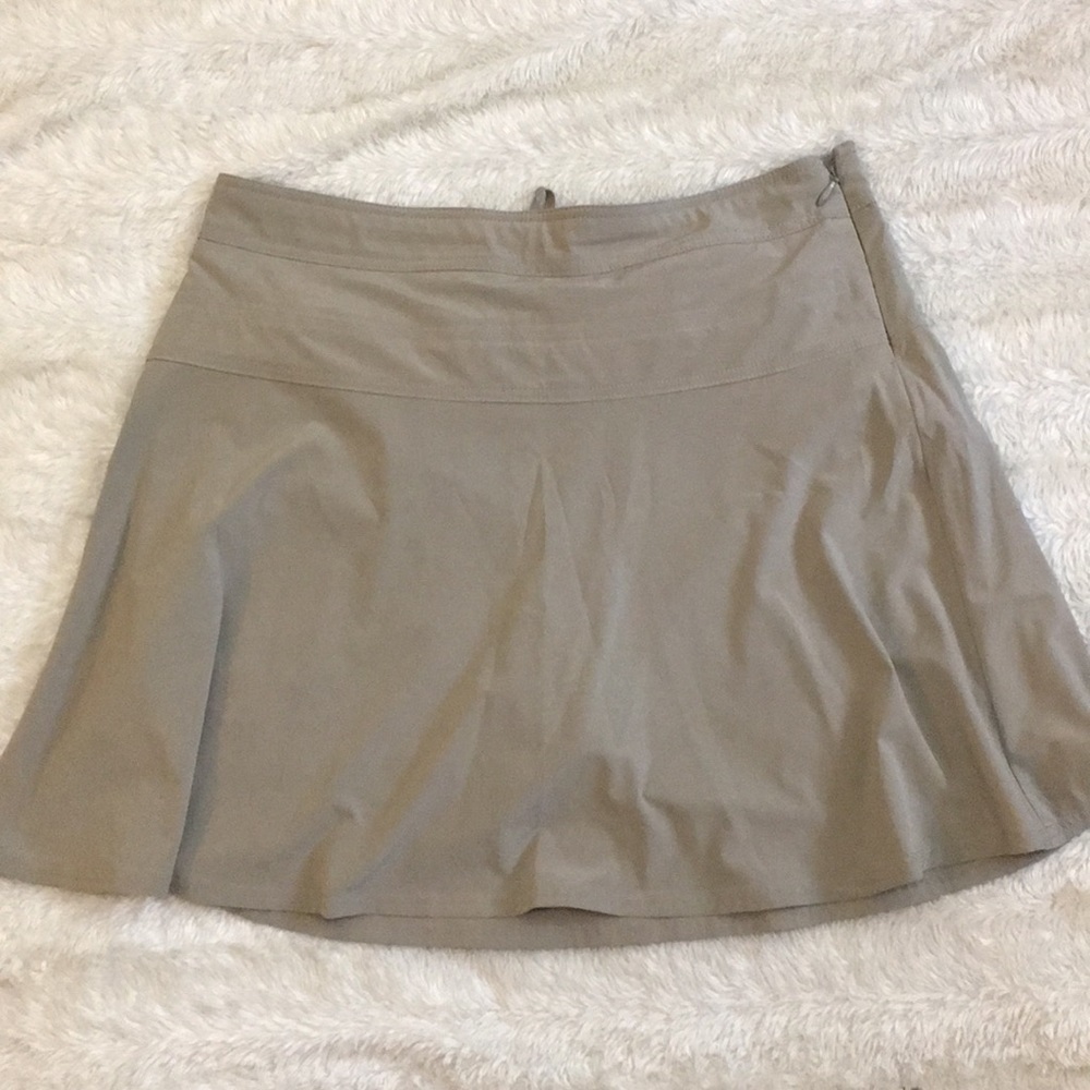 Athleta Everyday Tan Skort sz 14